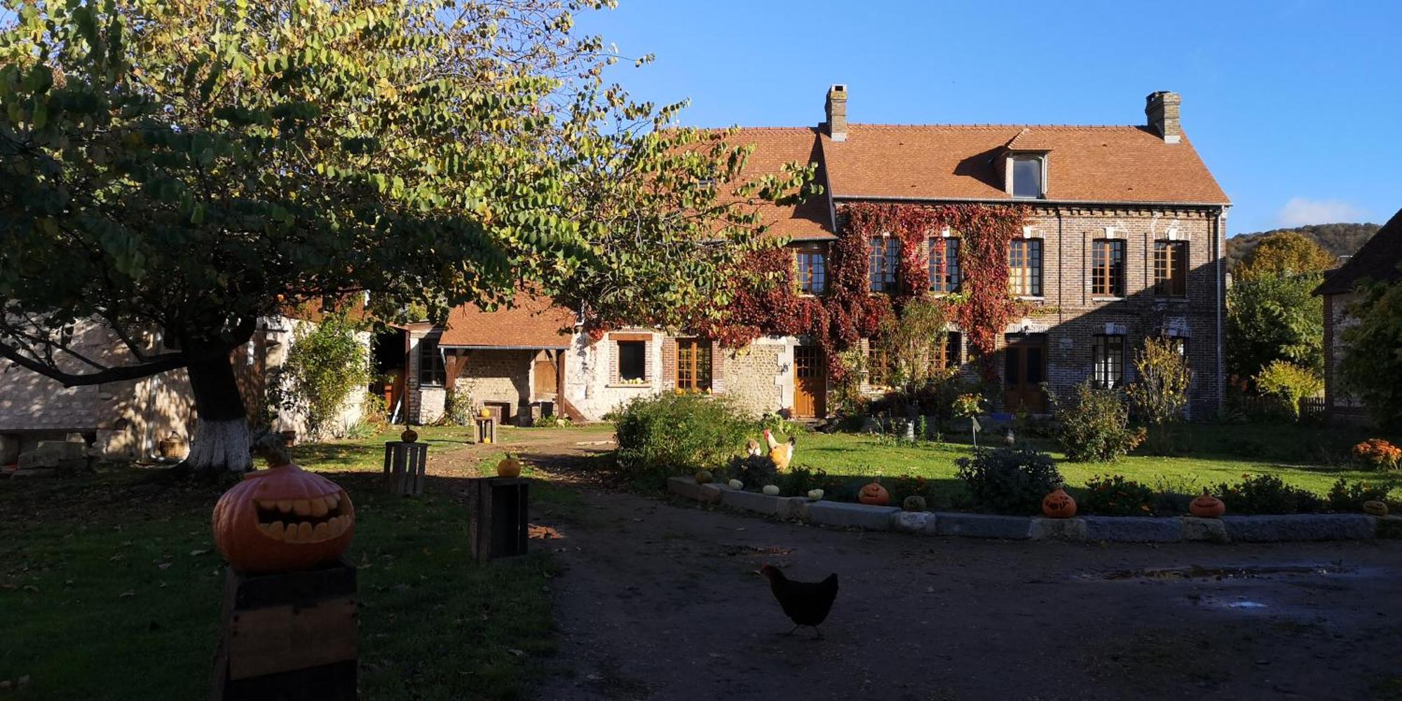 Вилла Les Jardins De Felicie Poses Экстерьер фото