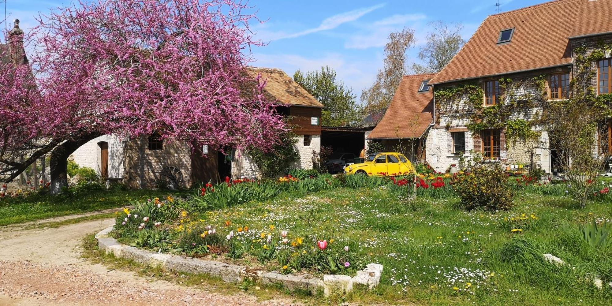 Вилла Les Jardins De Felicie Poses Экстерьер фото